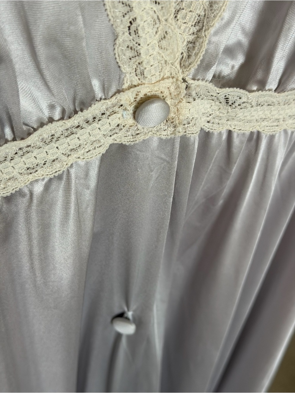 Miss Elaine Lavender Long Vintage Lace-Trim Peignoir Set - Picture 4 of 10